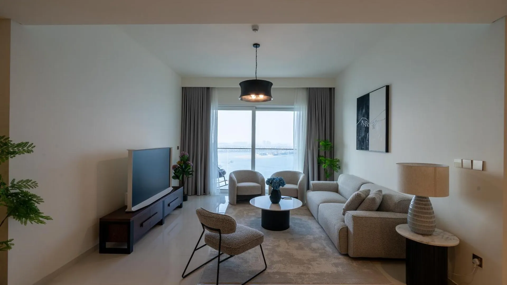 Apartment Homes & Beyond I Pristine 2Br With Waterfront View Dubai United Arab Emirates