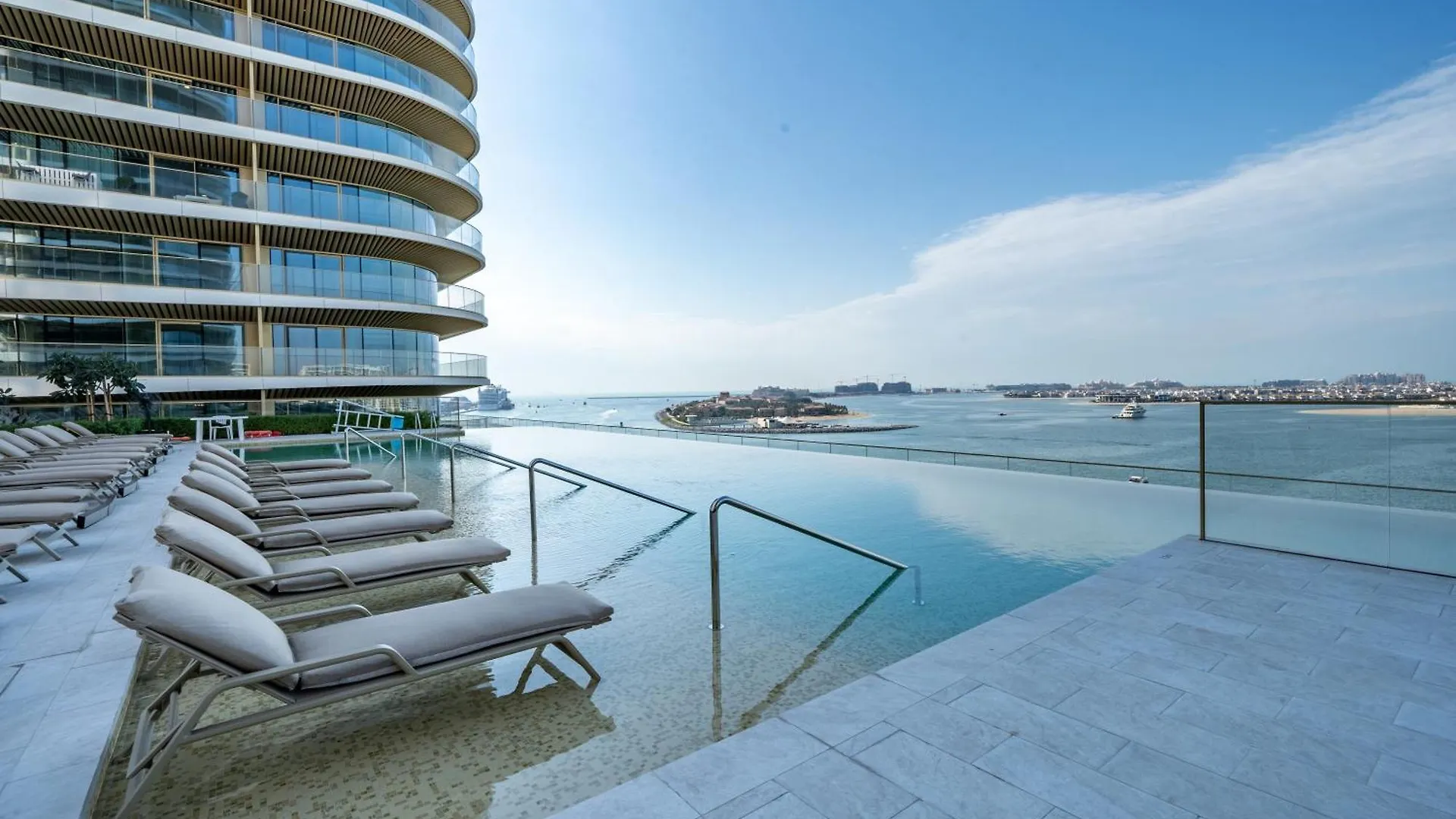 Homes & Beyond I Pristine 2Br With Waterfront View contacts